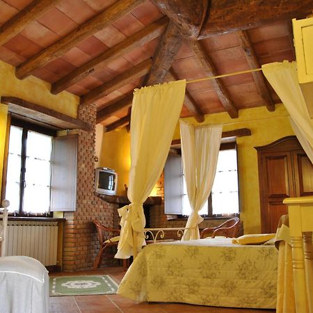 Le Macine Del Confluente Bed & Breakfast บาดาลุคโค ห้อง รูปภาพ