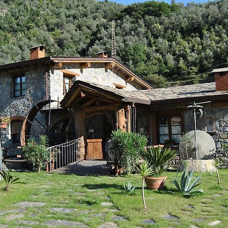 Le Macine Del Confluente Bed & Breakfast บาดาลุคโค ภายนอก รูปภาพ