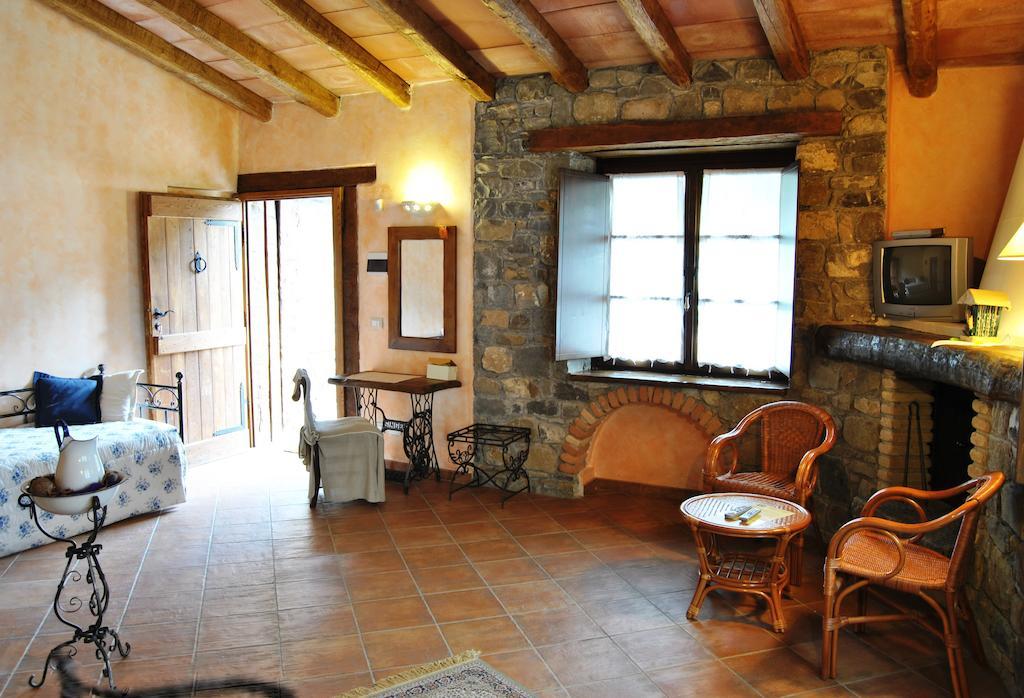 Le Macine Del Confluente Bed & Breakfast บาดาลุคโค ภายนอก รูปภาพ