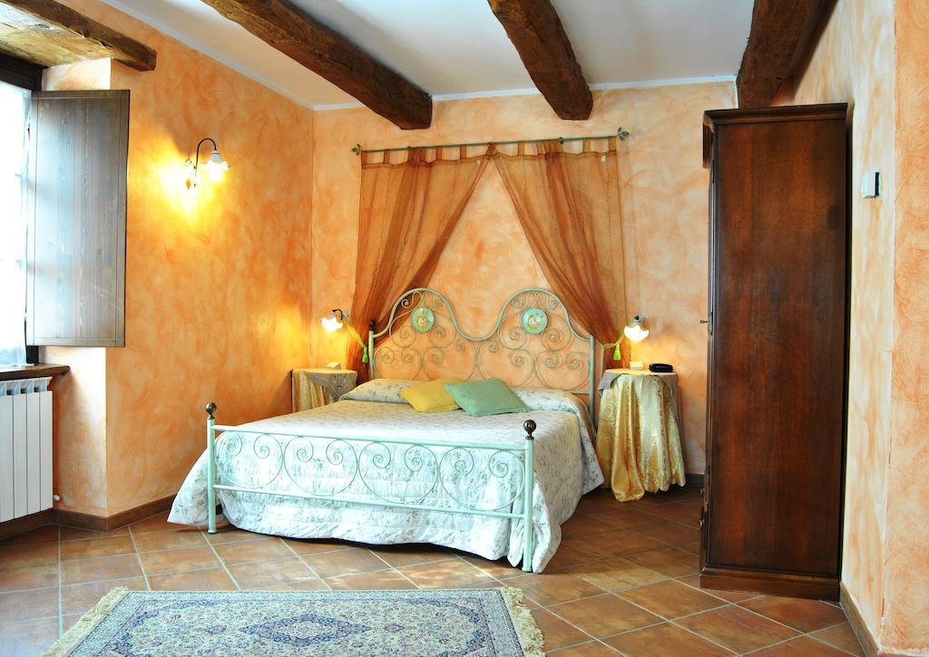 Le Macine Del Confluente Bed & Breakfast บาดาลุคโค ห้อง รูปภาพ
