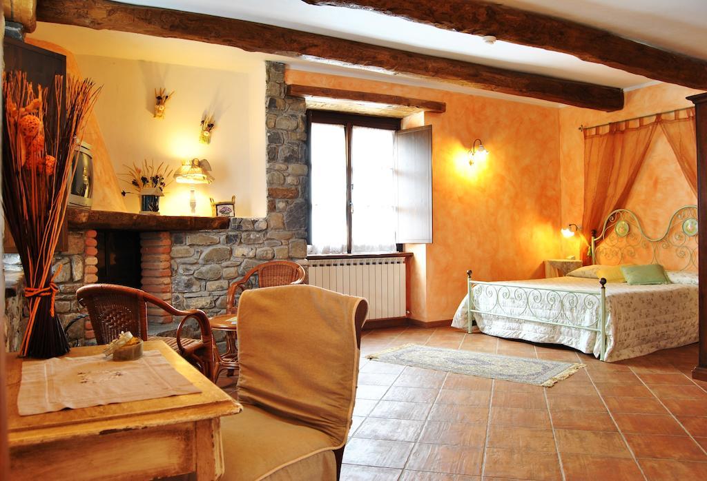 Le Macine Del Confluente Bed & Breakfast บาดาลุคโค ห้อง รูปภาพ