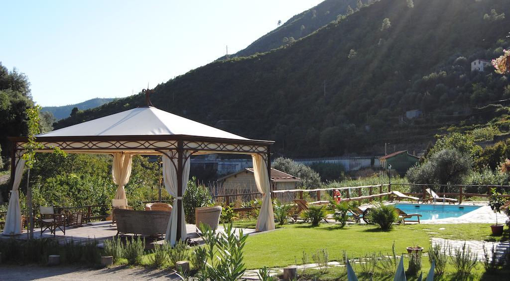 Le Macine Del Confluente Bed & Breakfast บาดาลุคโค ภายนอก รูปภาพ